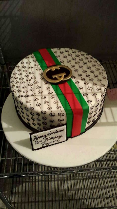 torta marrone gucci|gucci birthday cake tutorial.